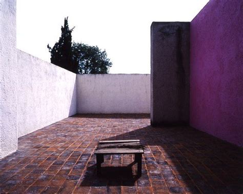 where is luis barragan located